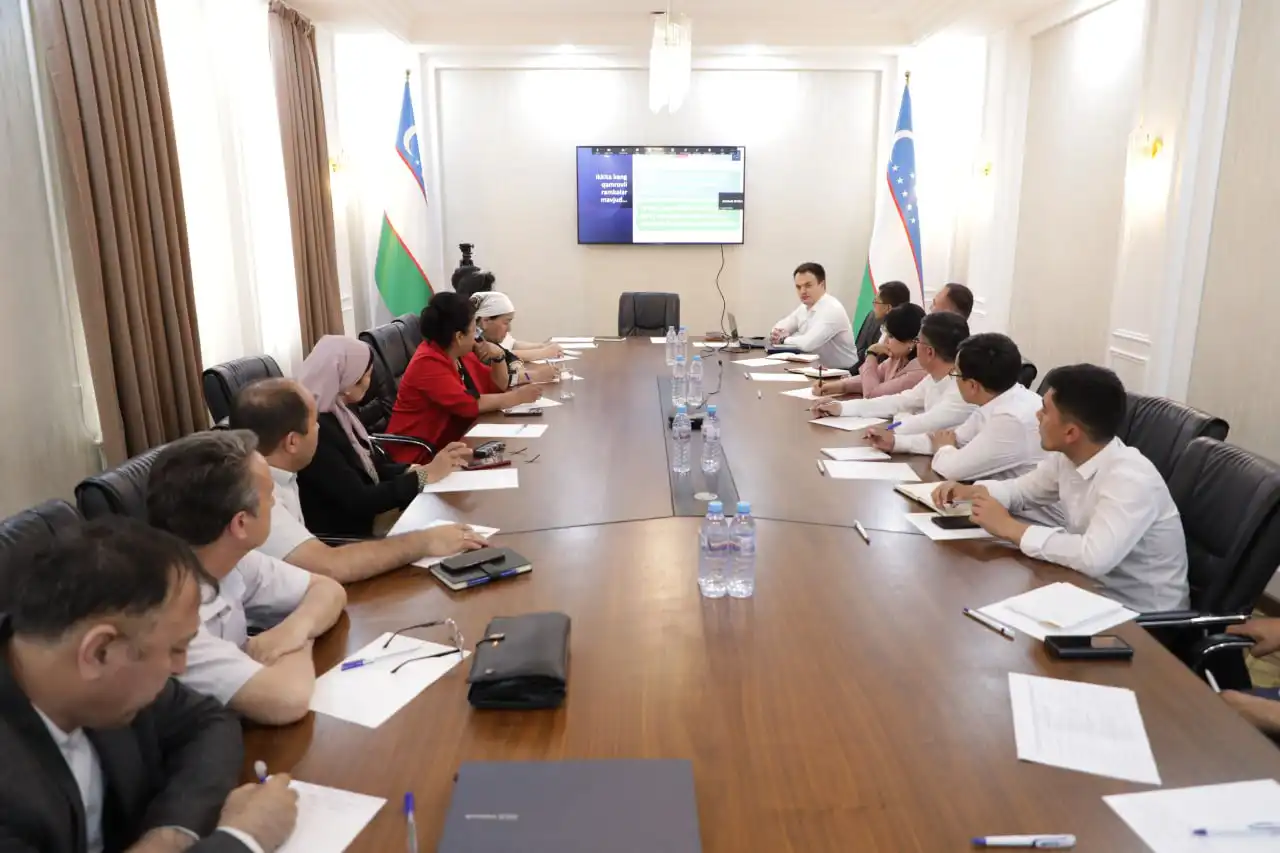 Umumiy o‘rta ta’limda ta’lim natijalarini baholash konsepsiyasini ishlab chiqish masalalari muhokama qilindi