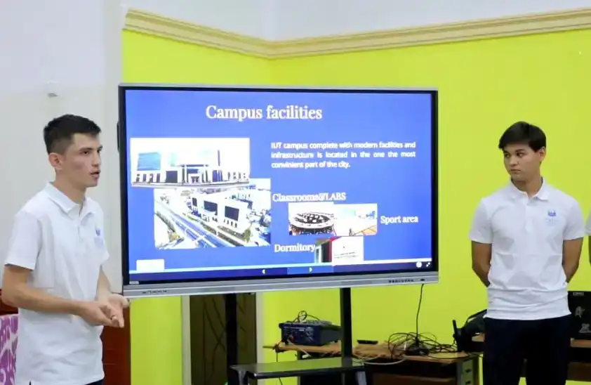 Maktab oʻquvchilariga robototexnika boʻyicha master klass oʻtkazildi