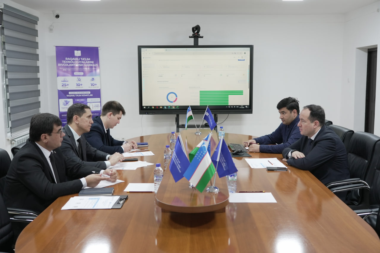 Ta’lim sohasida raqamli texnologiyalarni rivojlantirishga doir masalalar muhokama qilindi